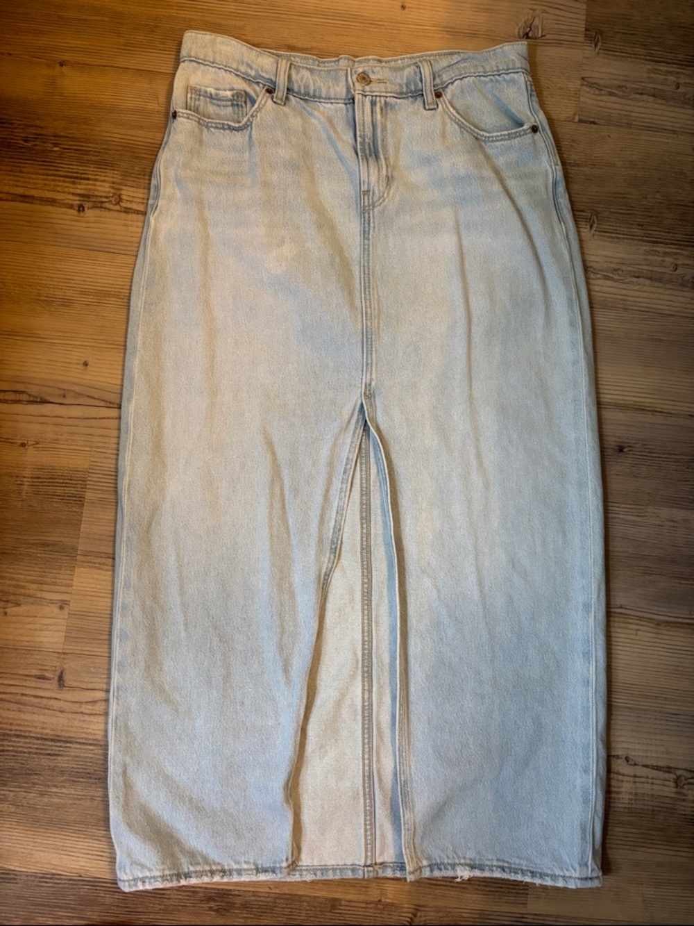 Old Navy Light Wash Denim Midi Skirt
